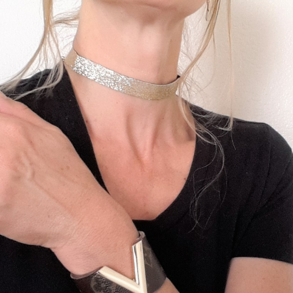 Gold Choker Necklace Sparkle Glamor Holiday Avante Garde Shimmer Get U Noticed!
